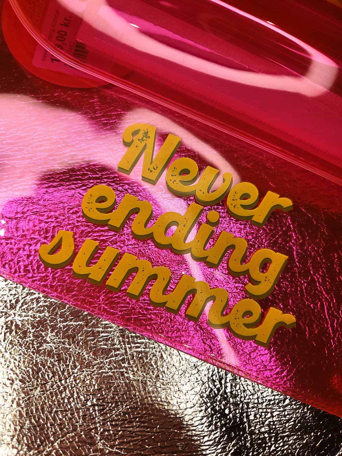Gennemsigtig pink taske - Never ending summer - tekst detaljer