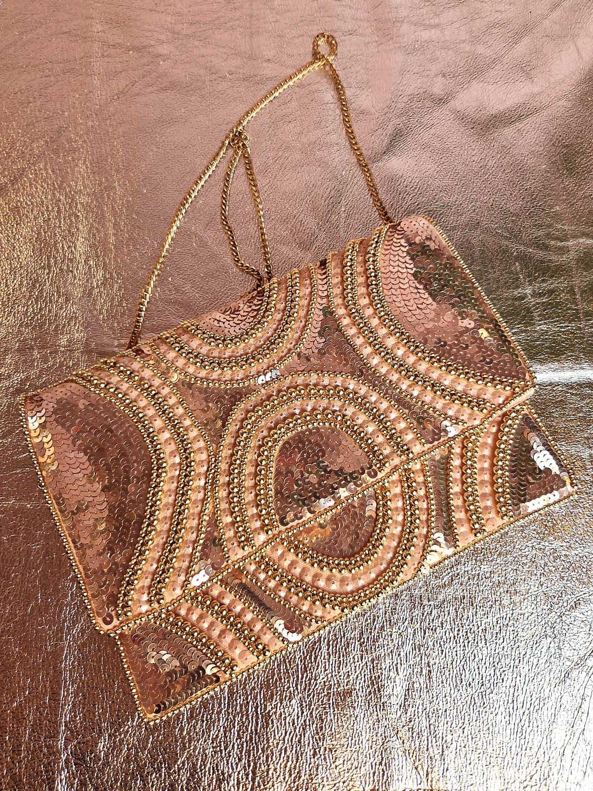 håndlavet clutch perletaske i rosa og guld