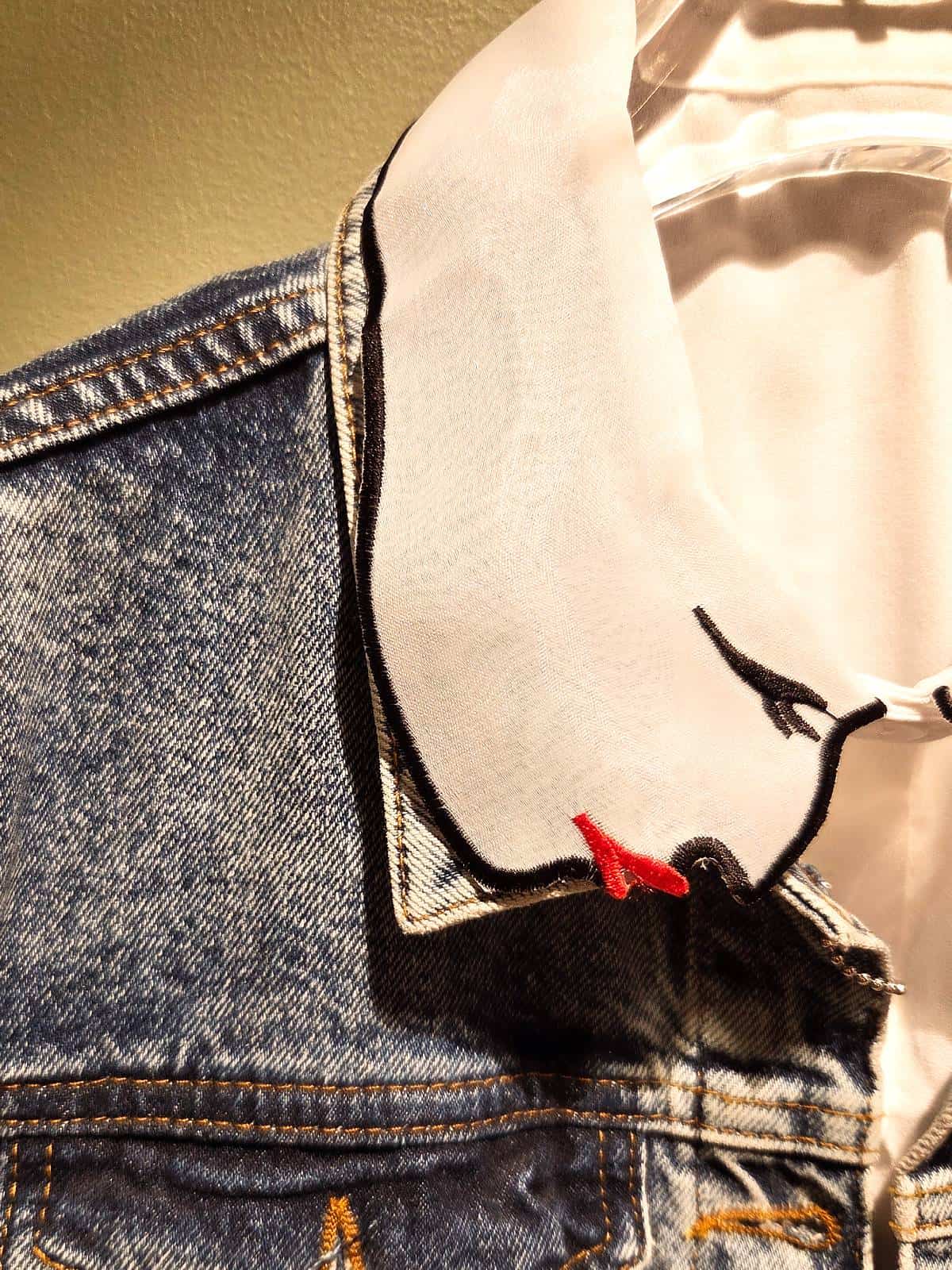 Krave hvide ansigter - detaljer