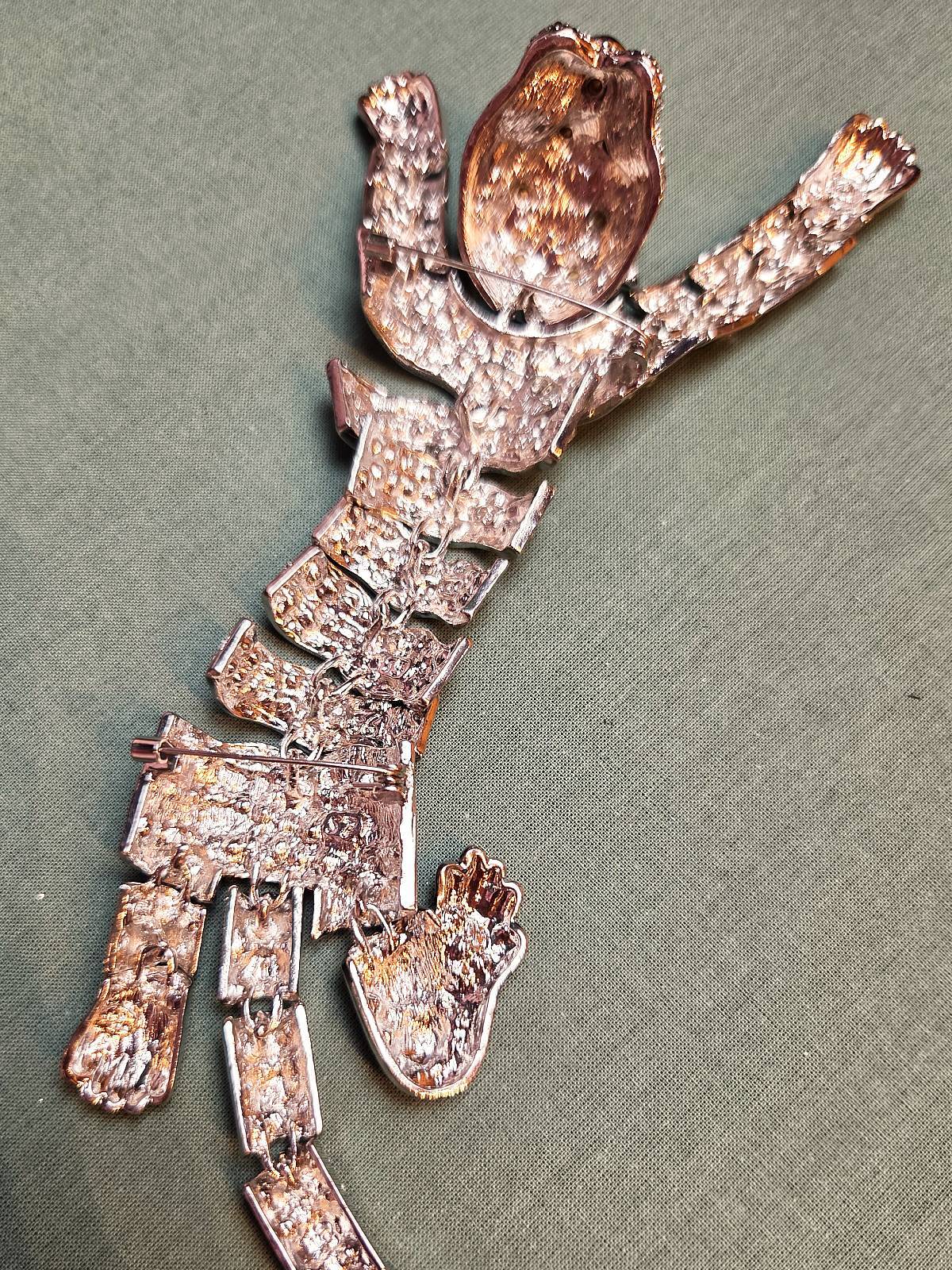 Tiger skulderbroche sølv - bagside