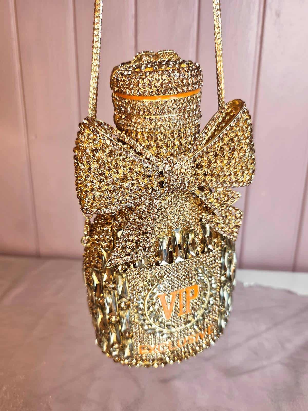 clutch guldflaske indvendig 2