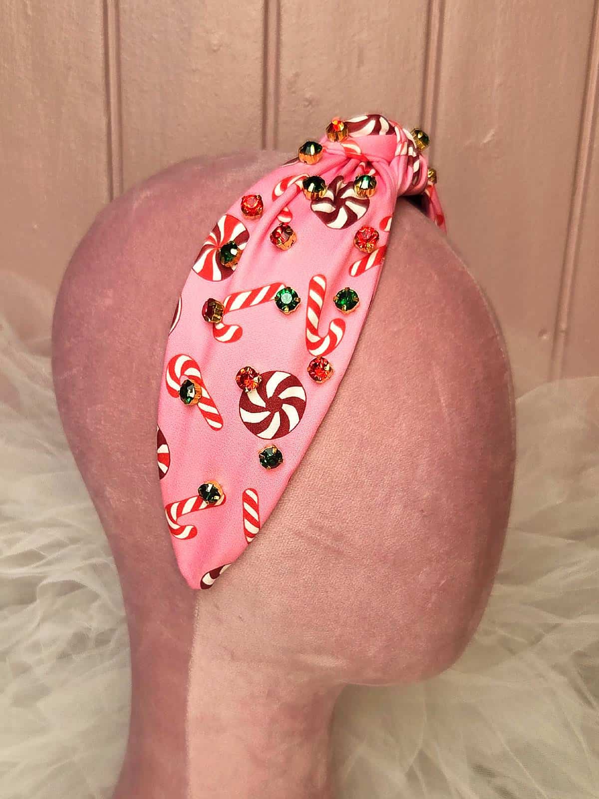 hårbøjle håndlavet lyserød med candy canes - fra siden