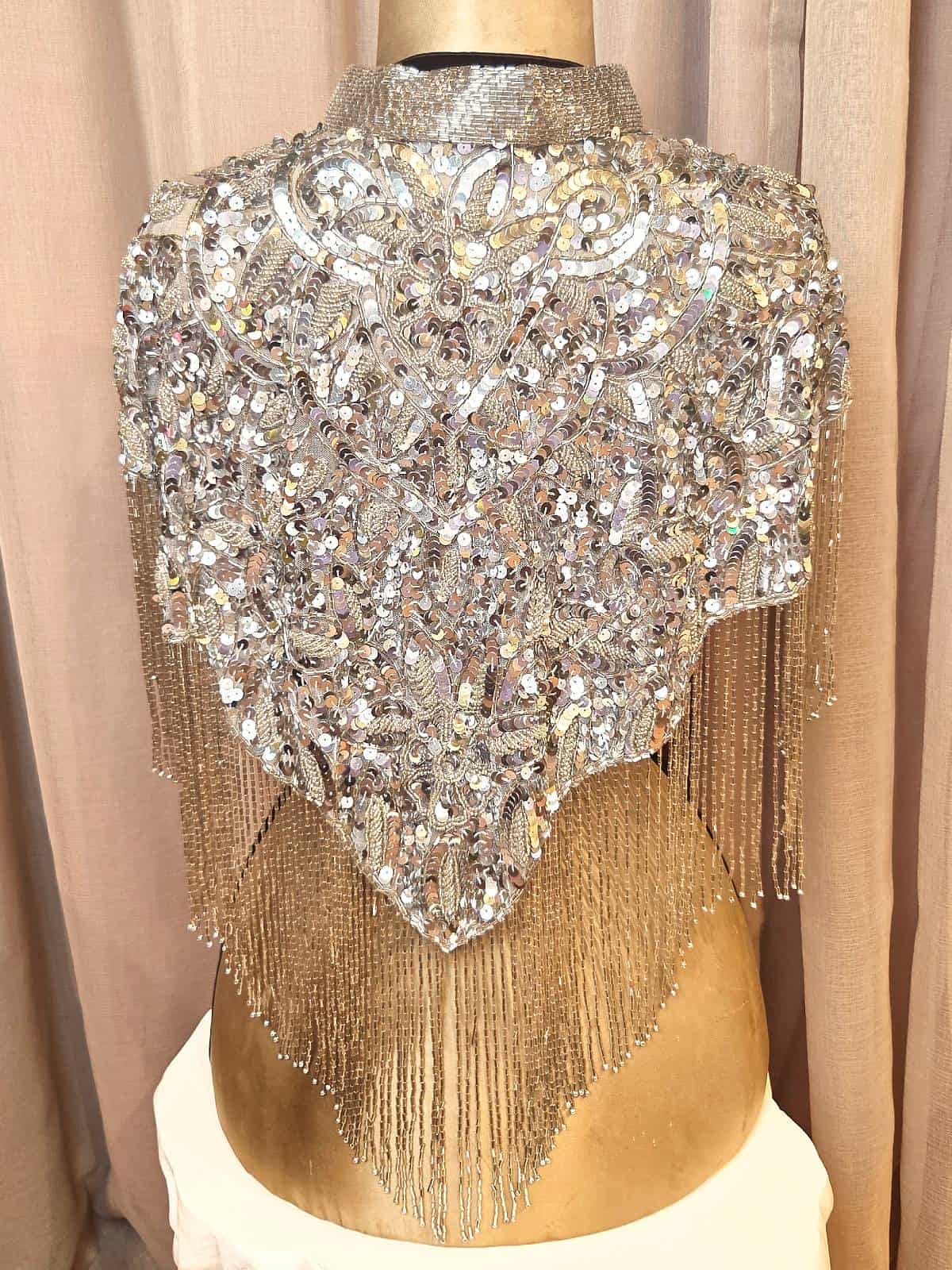 perlekappe sølv blomster