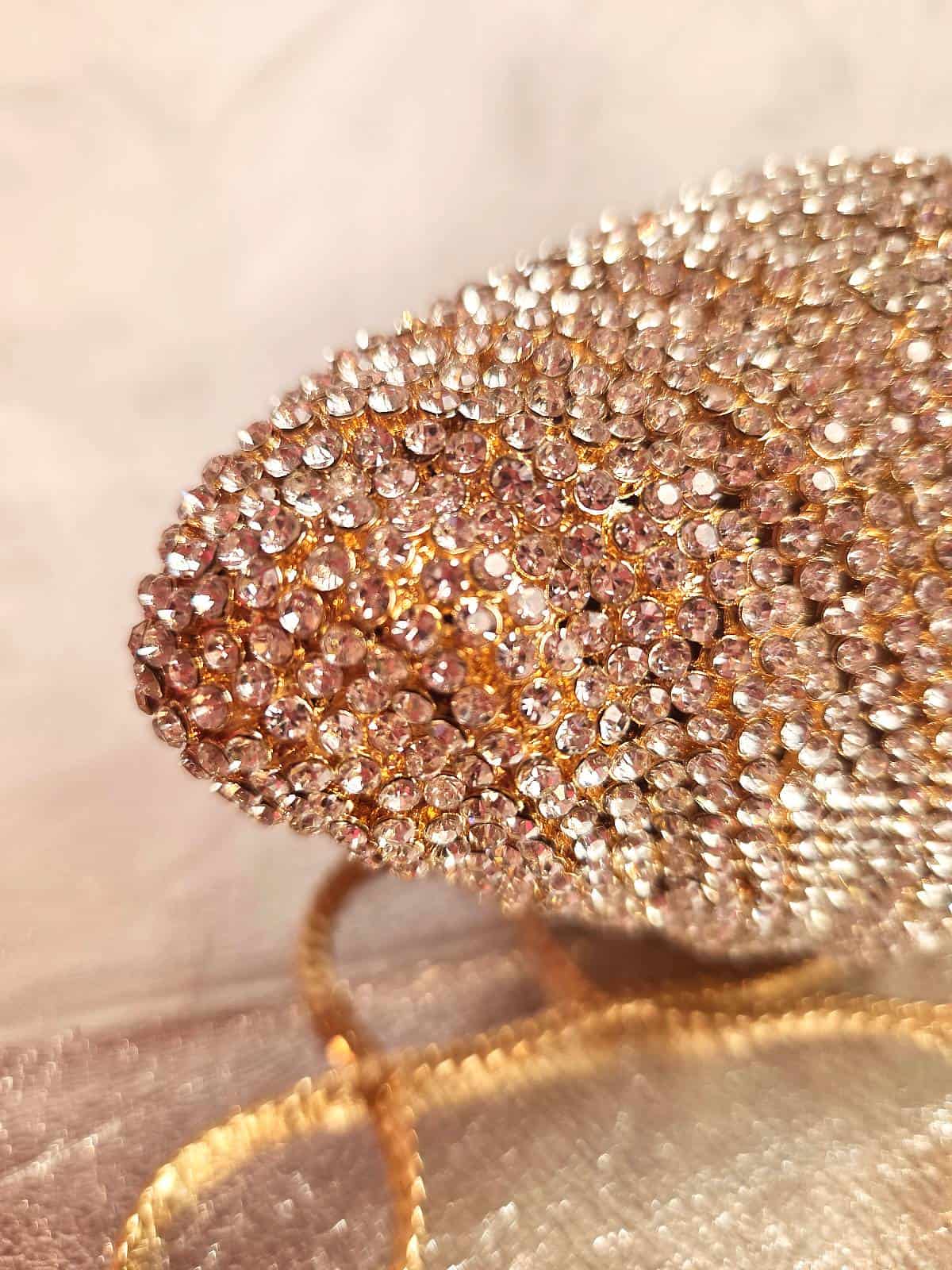 similiclutch is - detaljer top