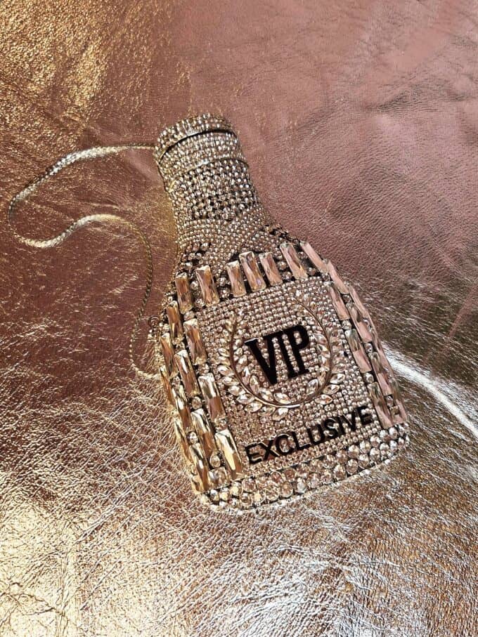 sølv vip flaske clutch