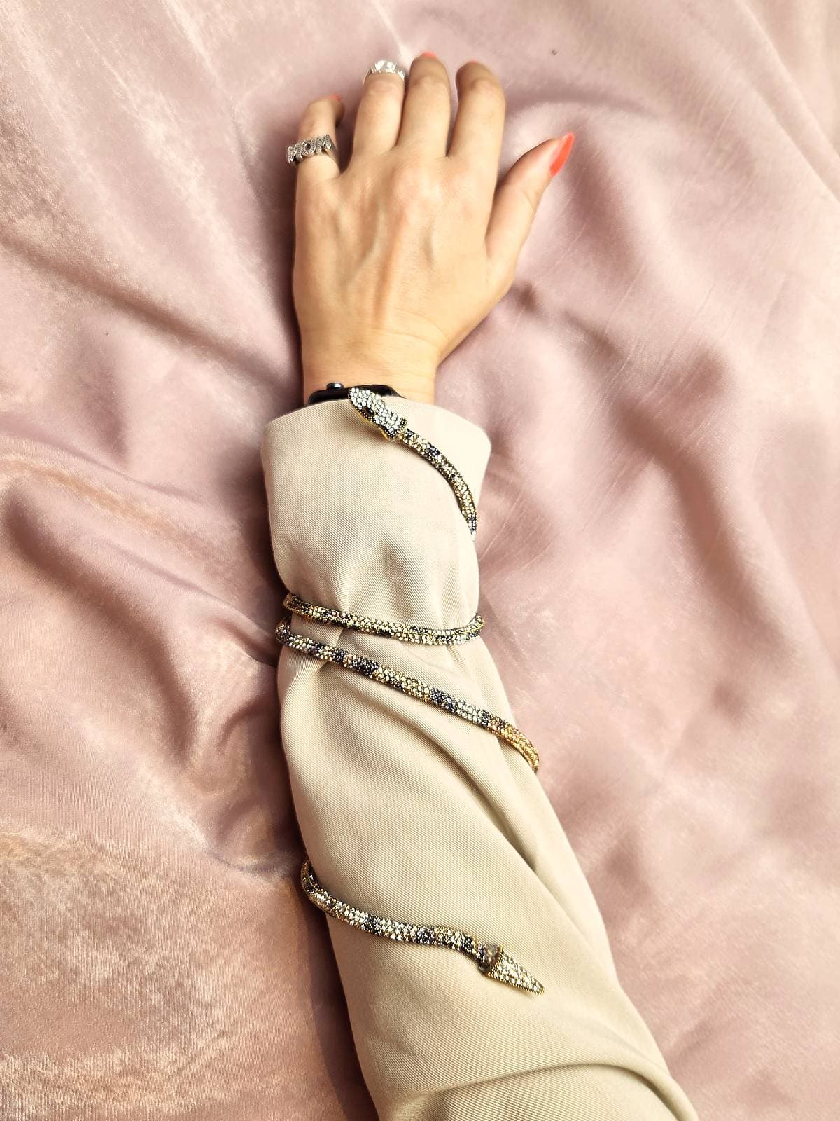 Halskæde Slange Leopard - på arm