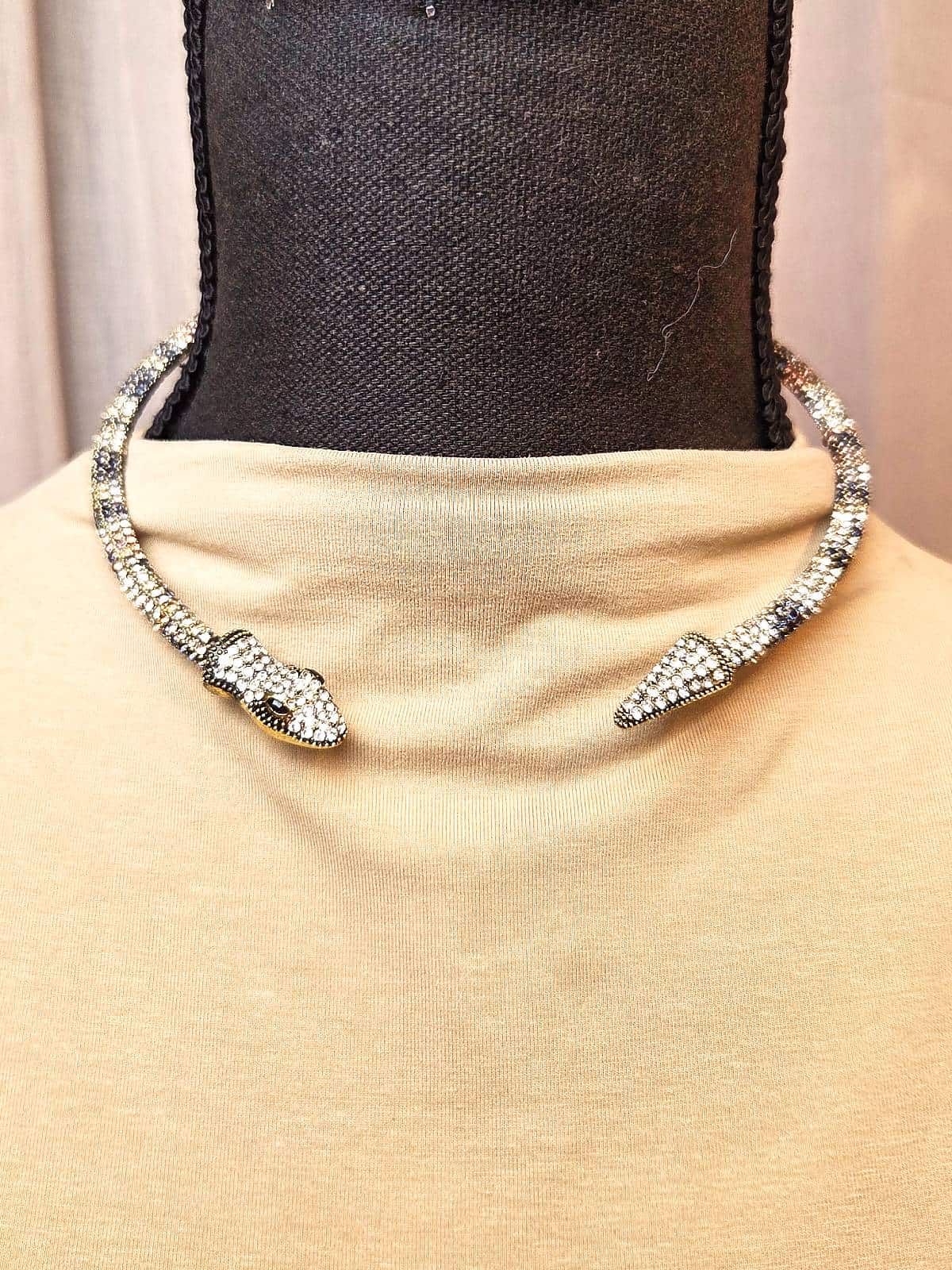 Slangehalskæde leopard kort