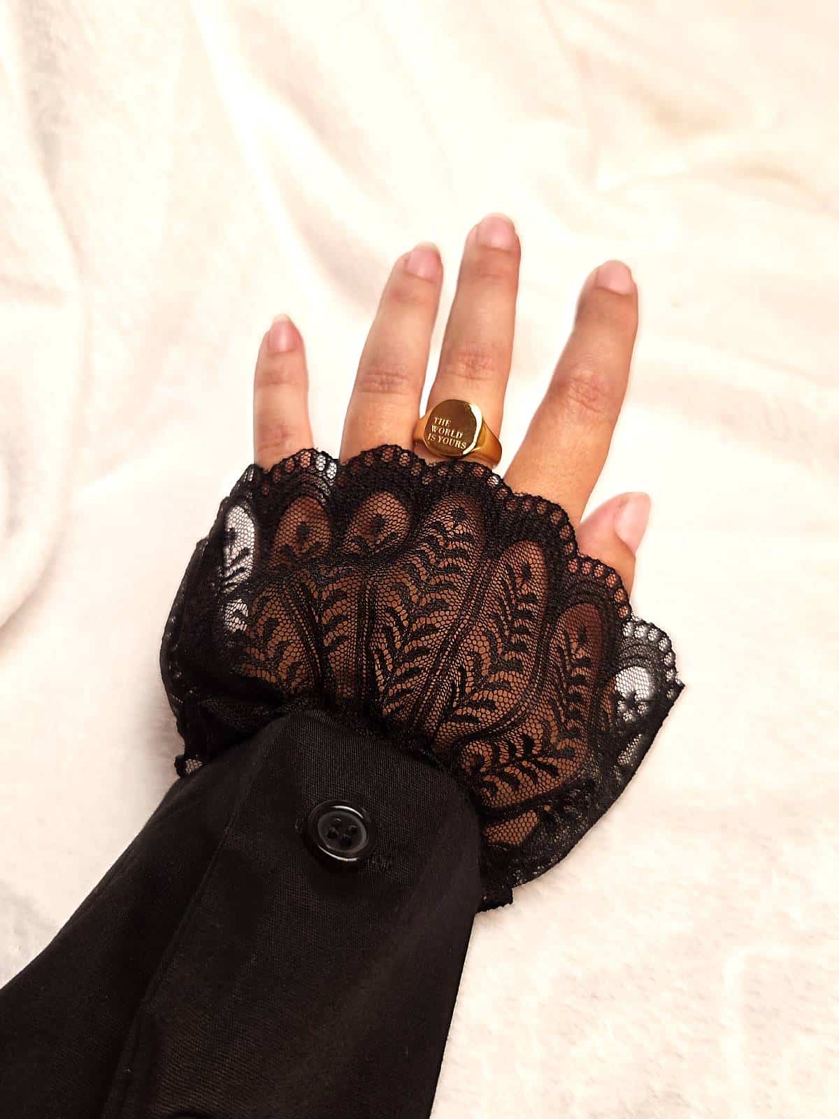 manchetter sorte korte under skjorte