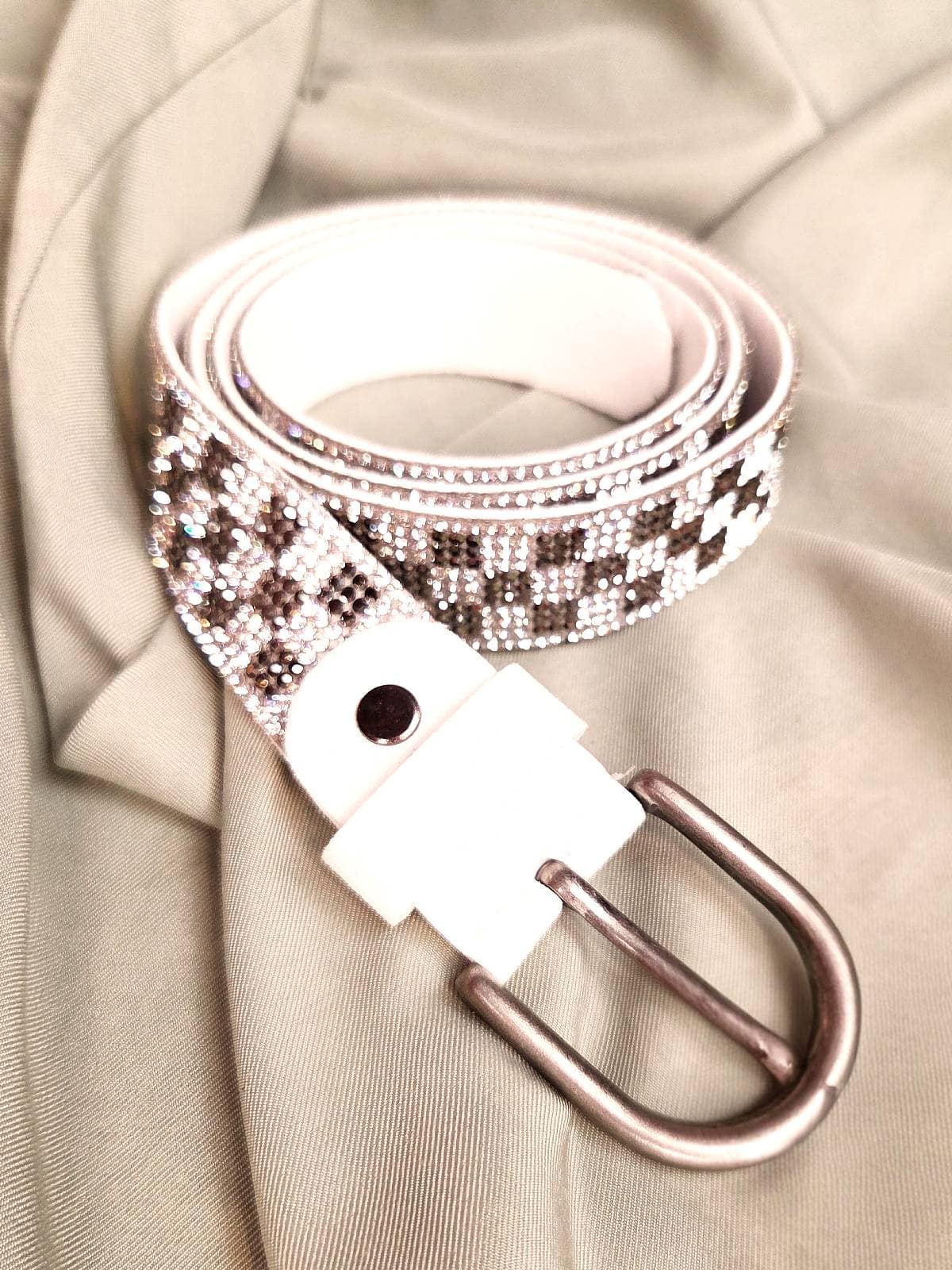 similibælte hvide tern