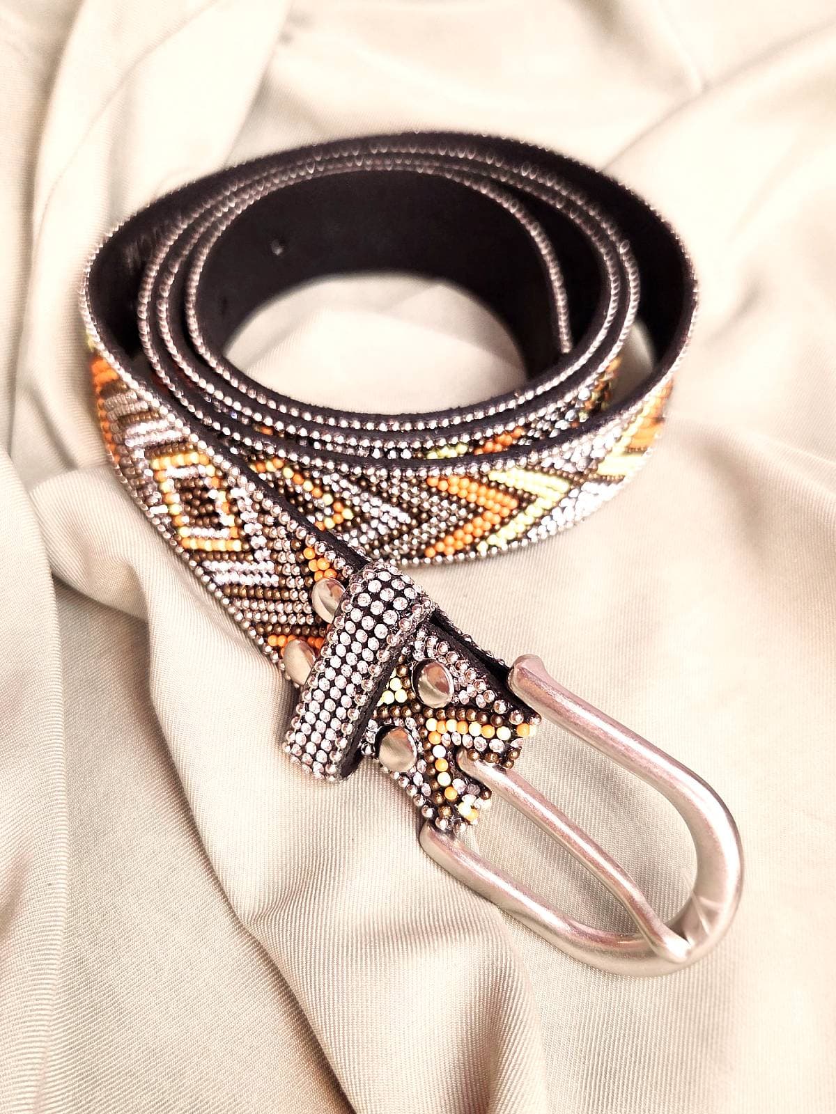 similibælte orange mønster