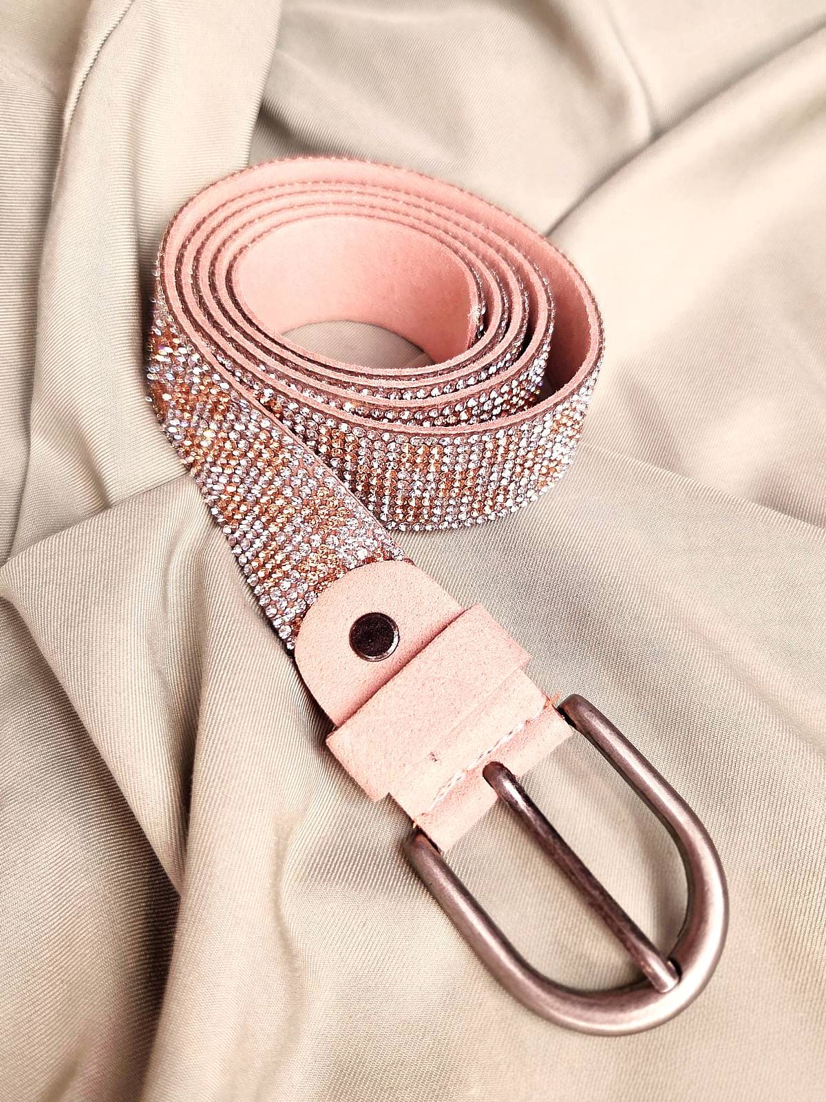 similibælte lyserøde tern