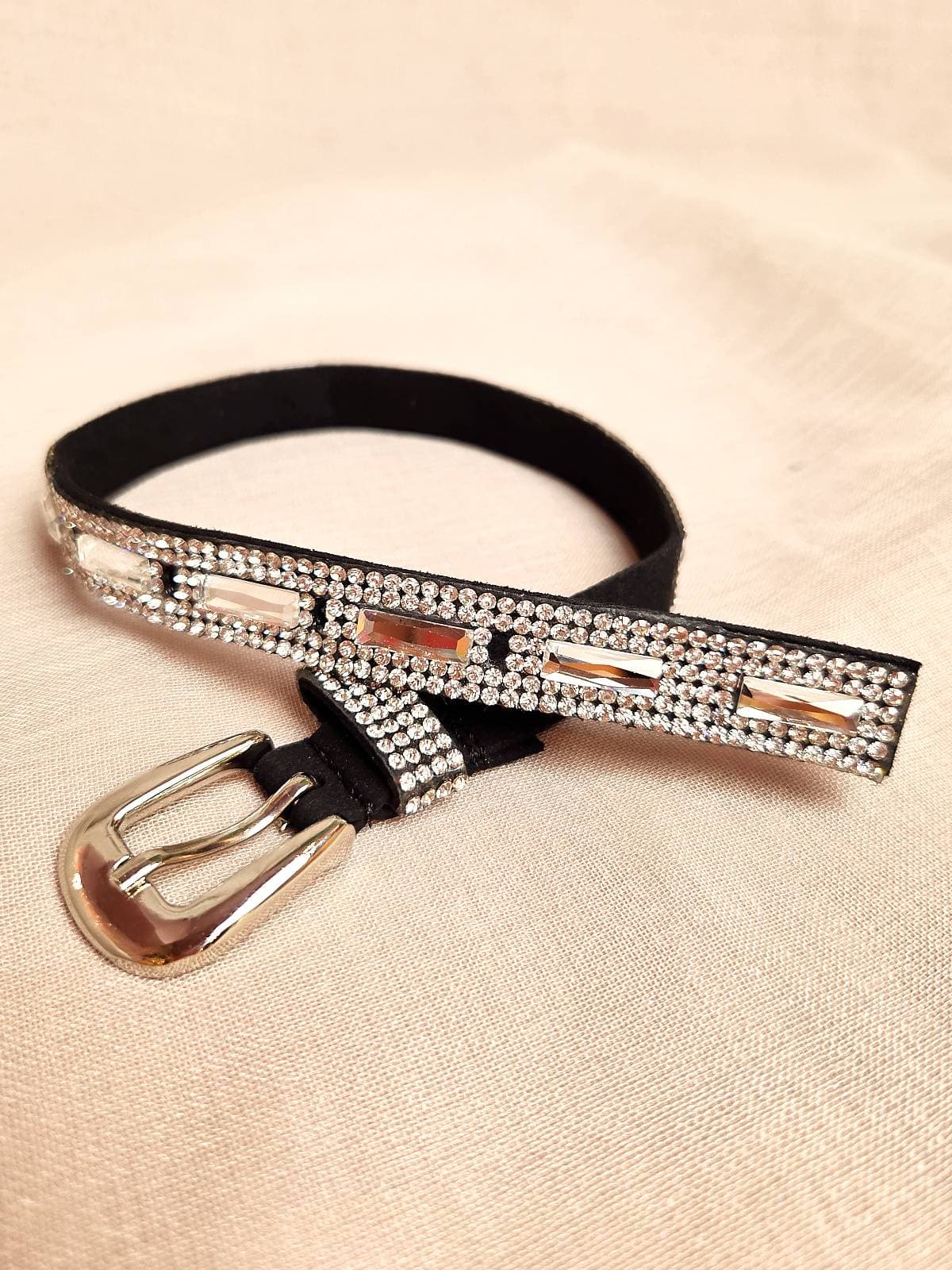 hundehalsbånd sort med similisten