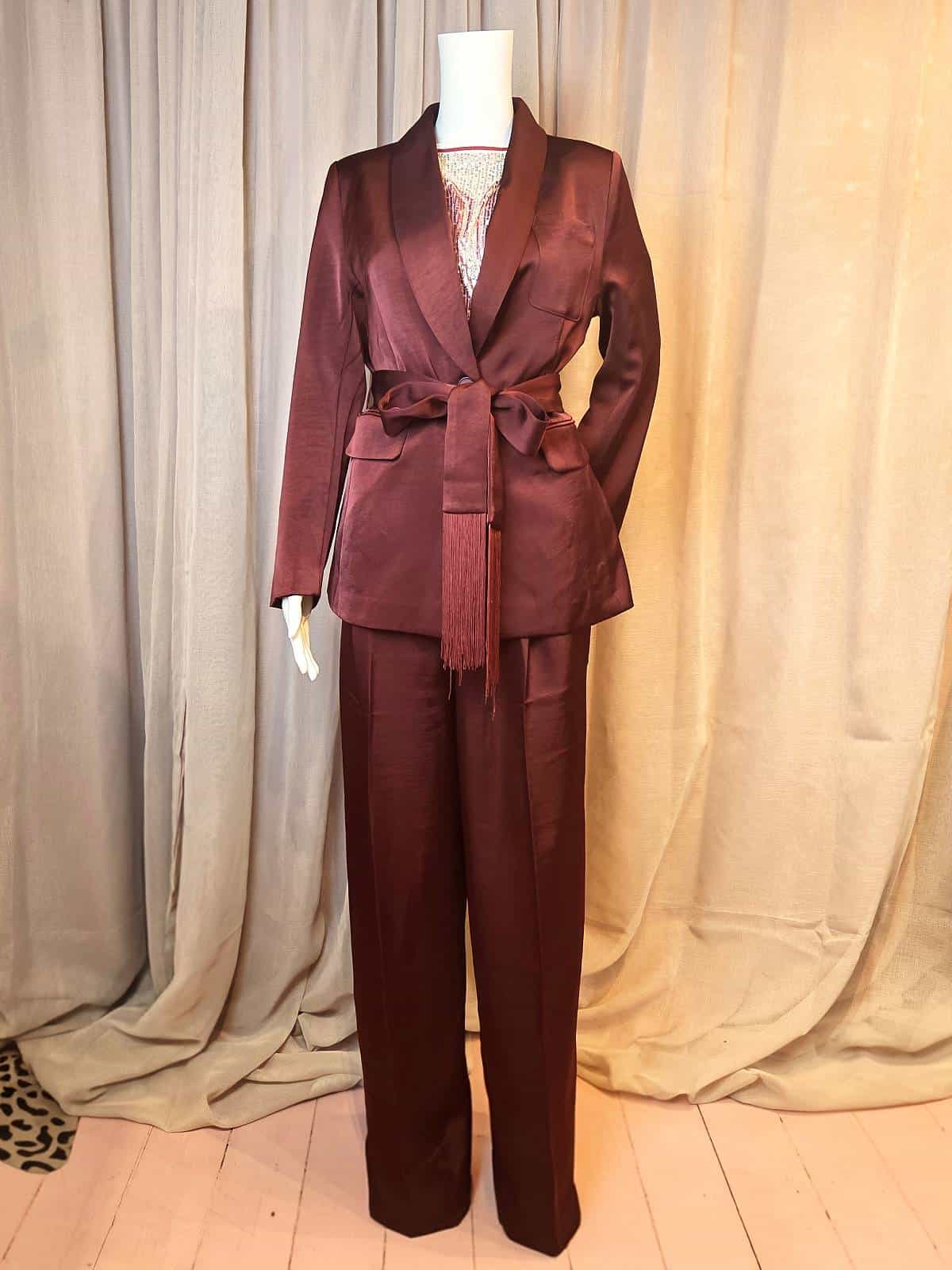 jakkesæt med bindebånd - bordeaux