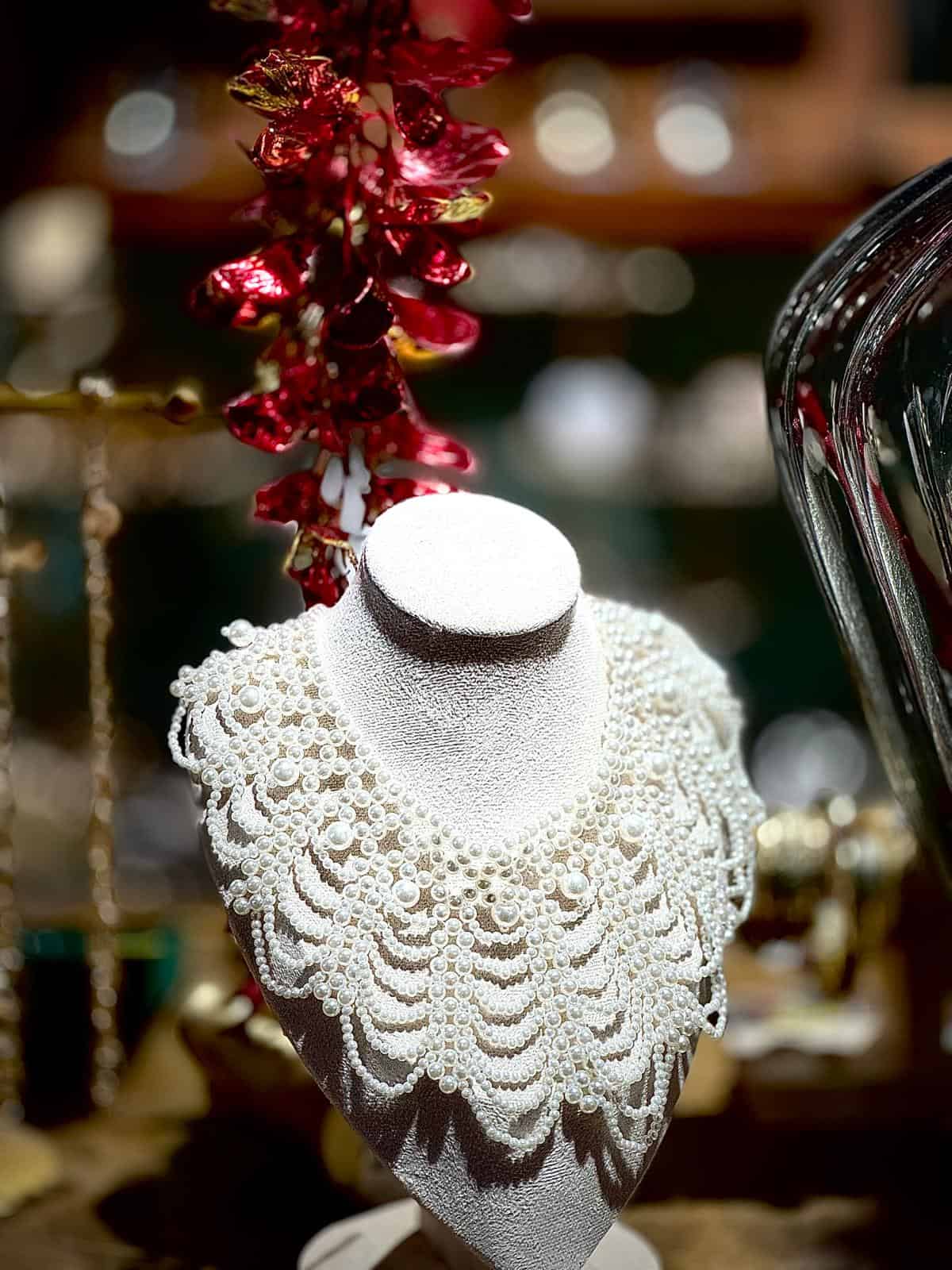 perlechoker lav hals