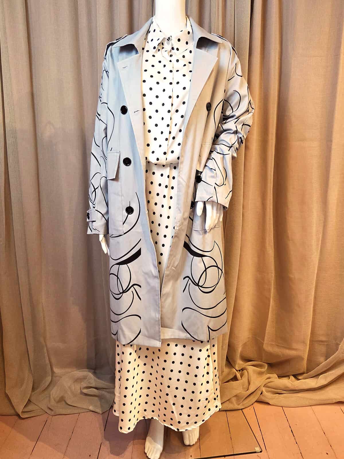 Jakke grå med print - åben