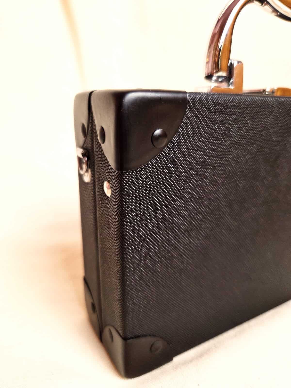 boombox clutch sort bagside