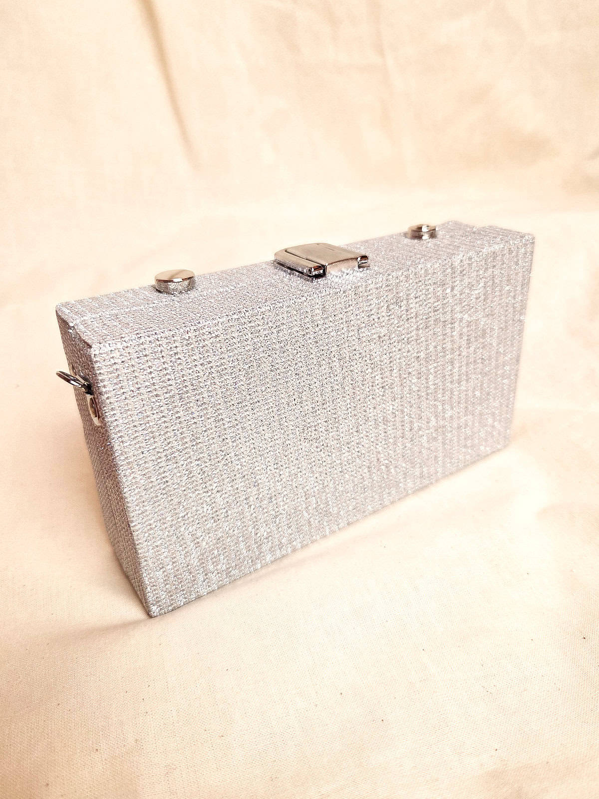 camera clutch sølv bagside