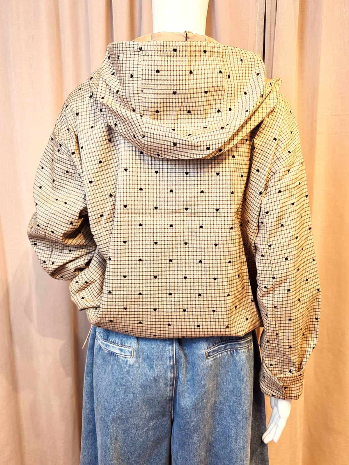 jakke med hjerter - bagfra