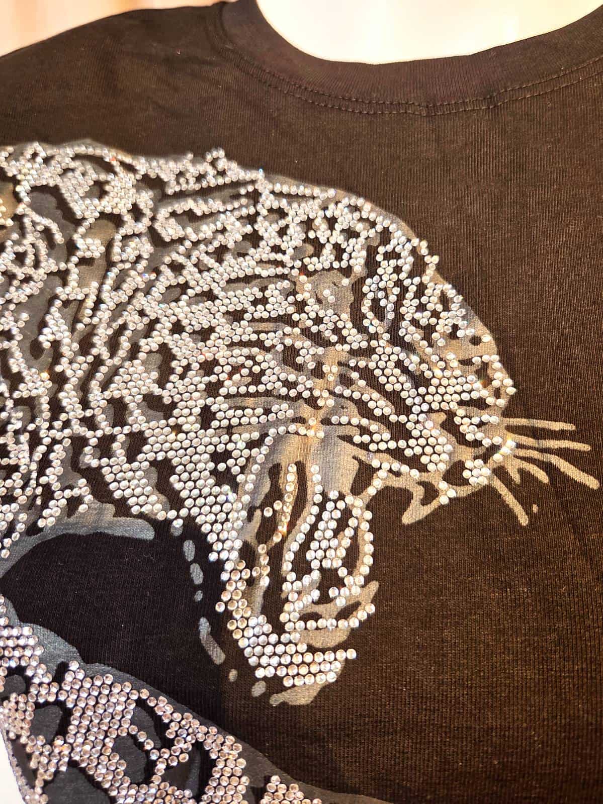 leopard tshirt sort - detaljer