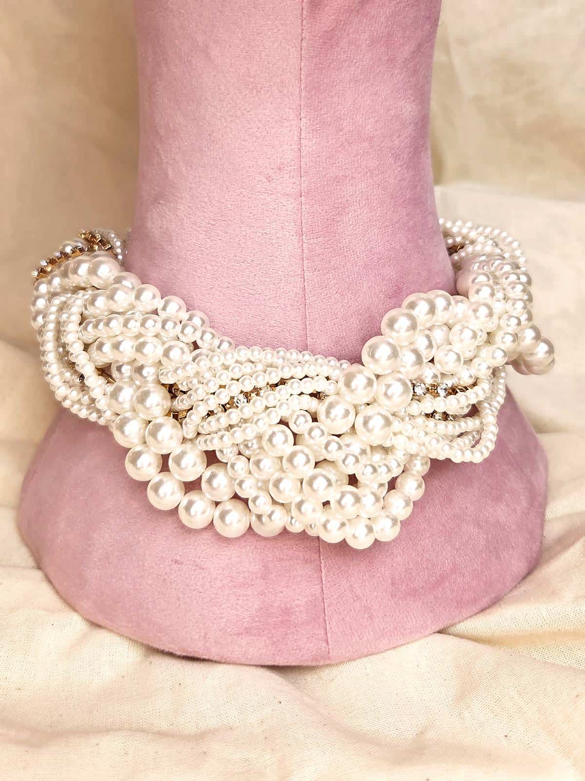 perlesimilichoker guld