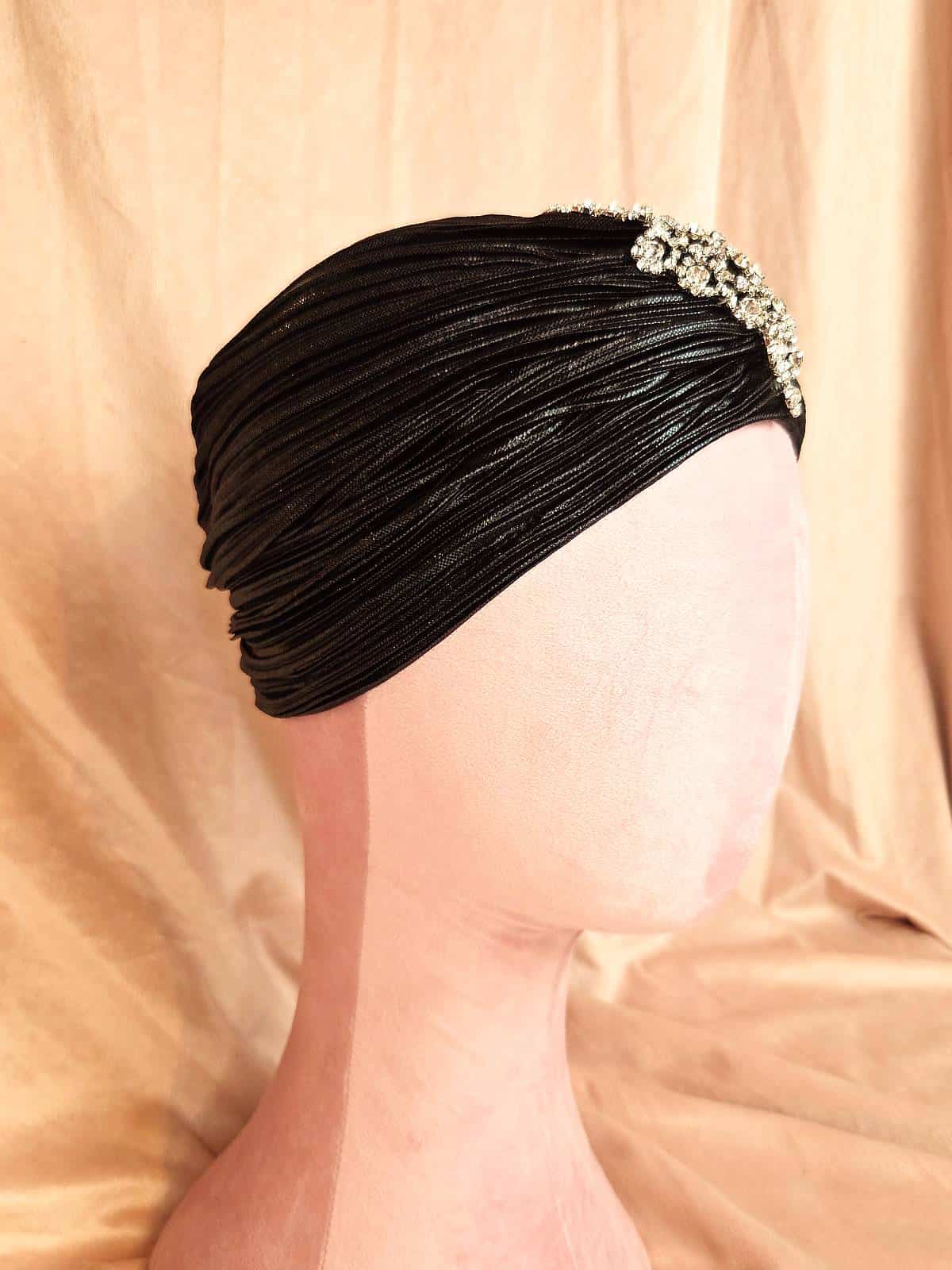 turban sort similisten - fra siden