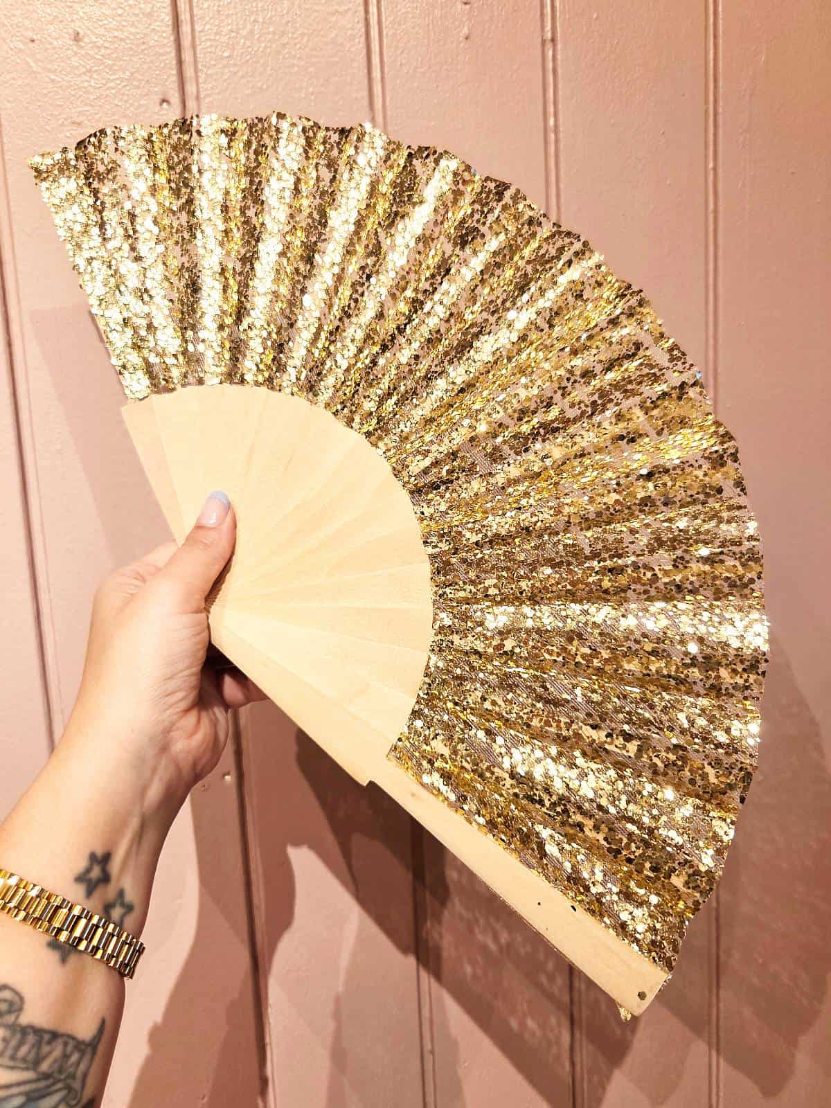 Vifte stor glitter guld