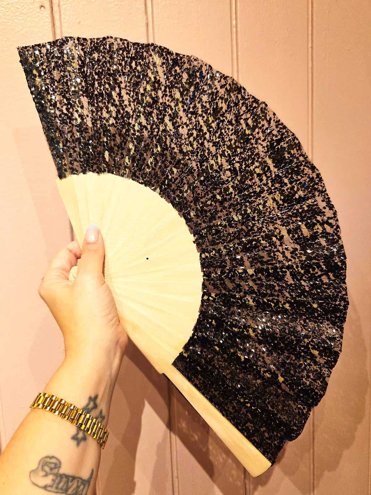 Vifte stor glitter sort