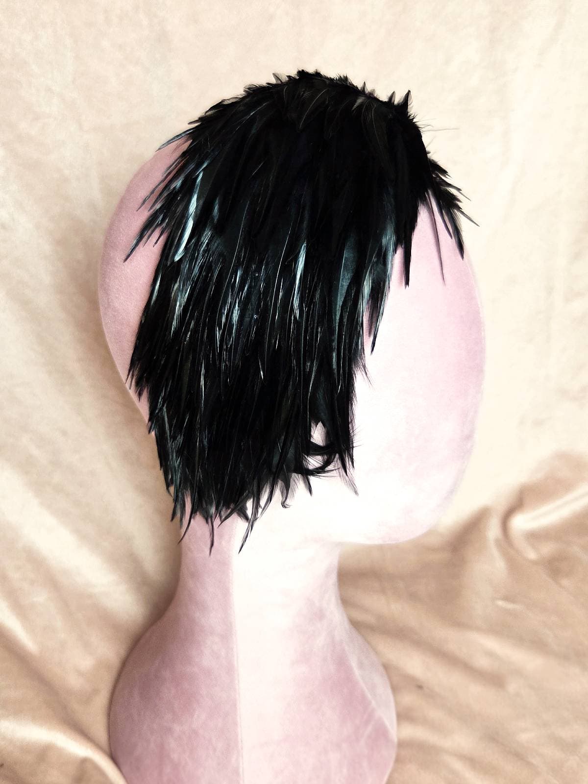 hårbøjle med fjer sort