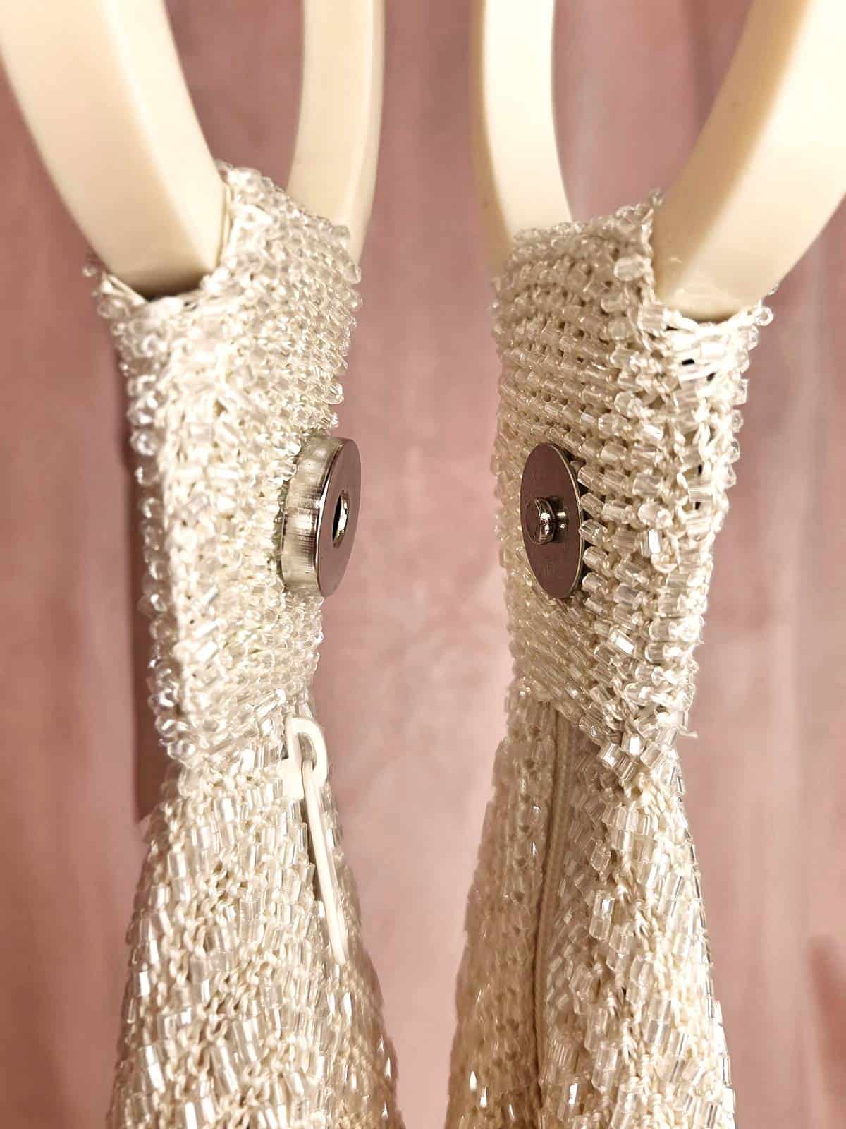 hæklet perletaske hvid - lukning