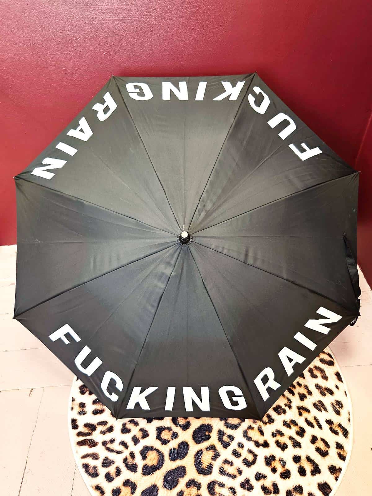 paraply fucking rain