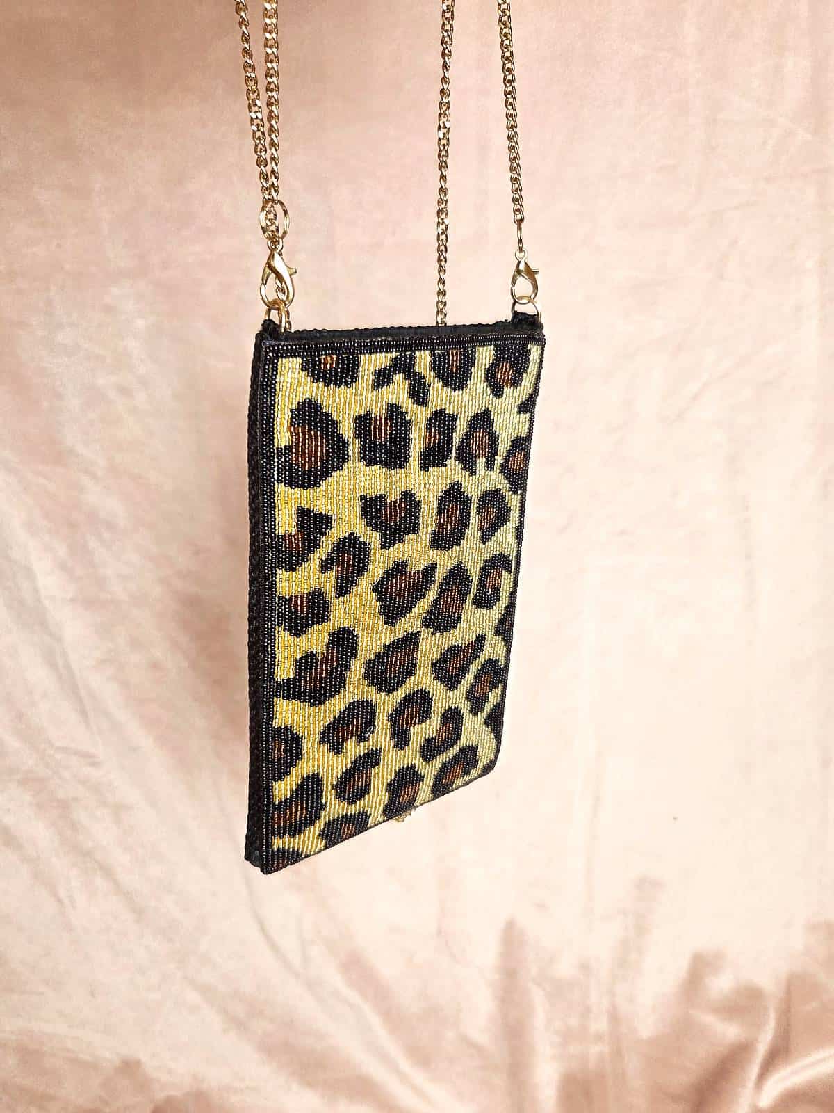 perleclutch leopard - hængende på højkant