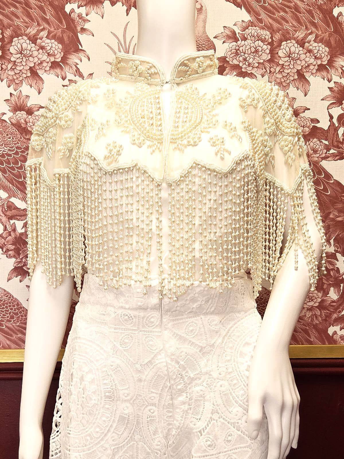 perlekappe hvid barok - forfra