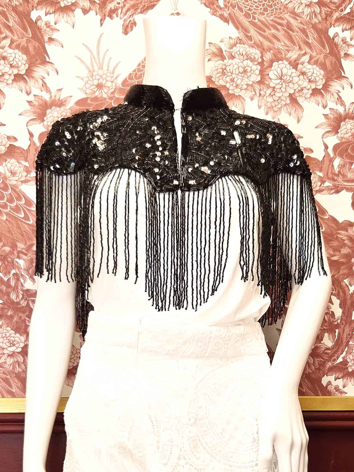 perlekappe sort - forfra