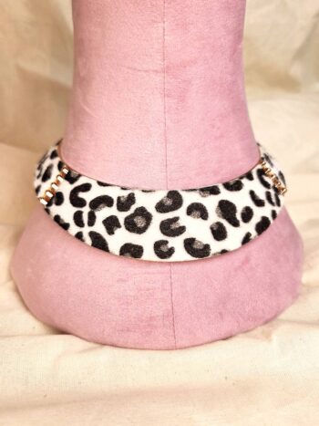 sneleopard metal choker