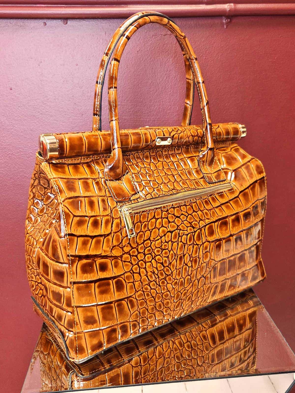 Taske croc stor brun bagside