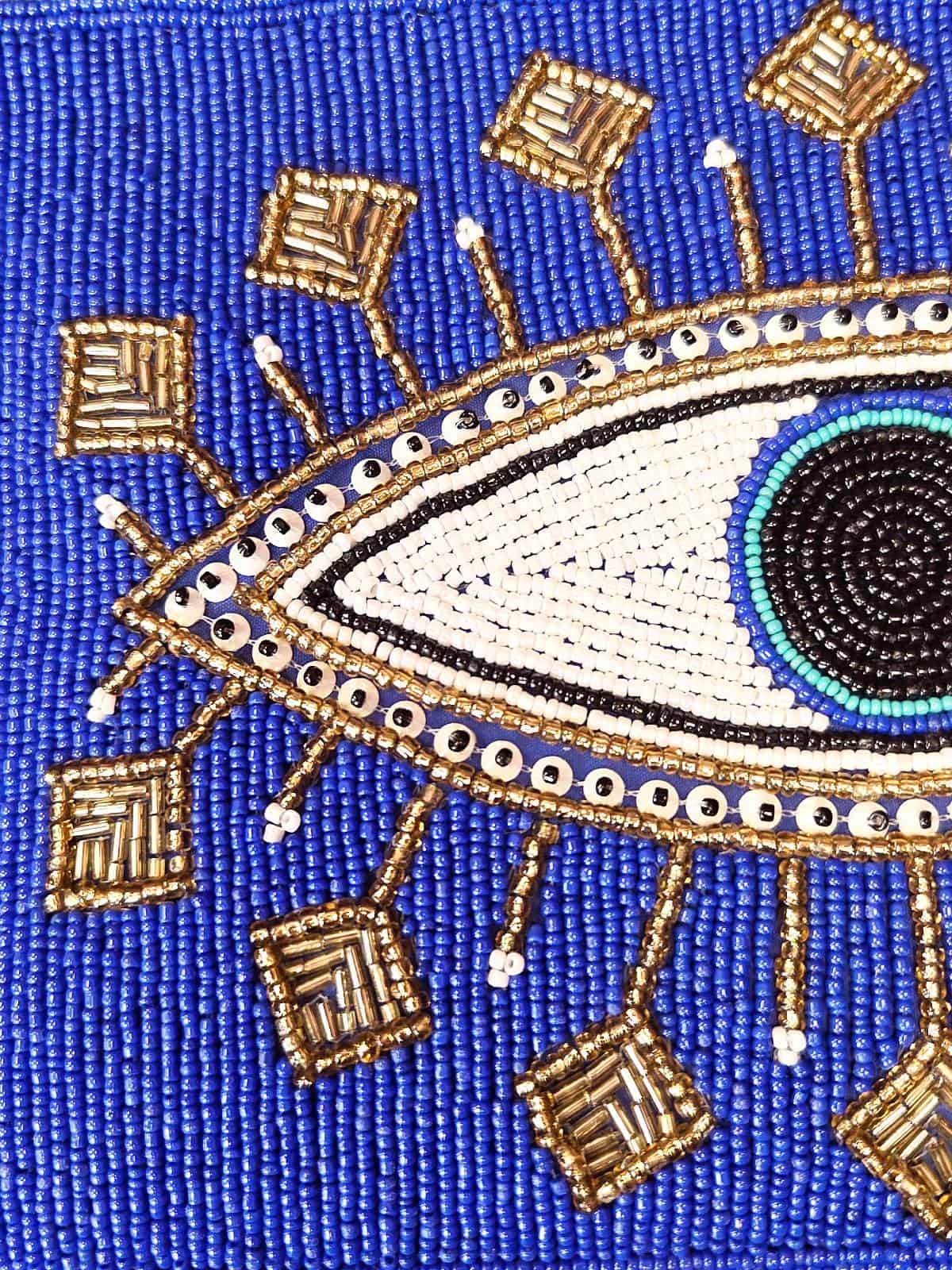 perleclutch eye blå detaljer