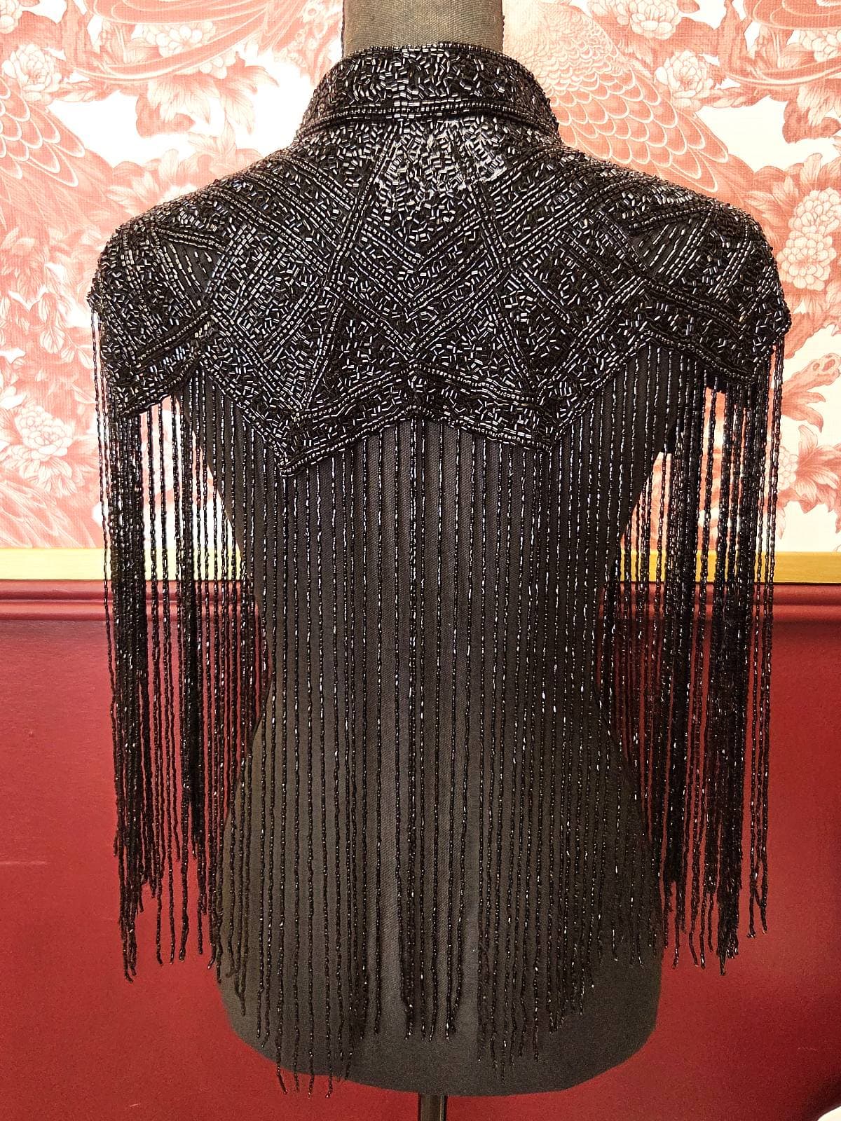 perlekappe sort model 12 ryg