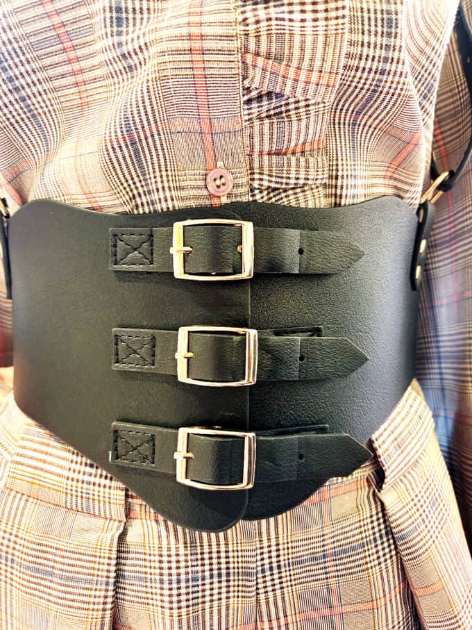 Harness Bælte i Læder - Elegant og robust læderbælte til kvinder.