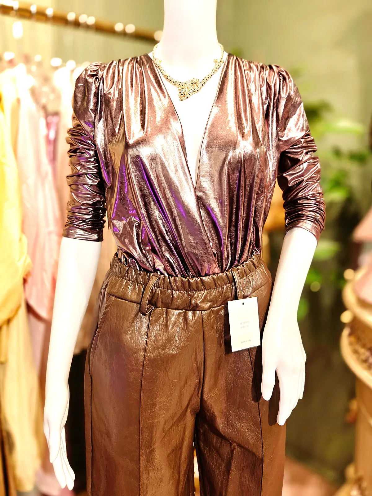 Metallic body gammelrosa