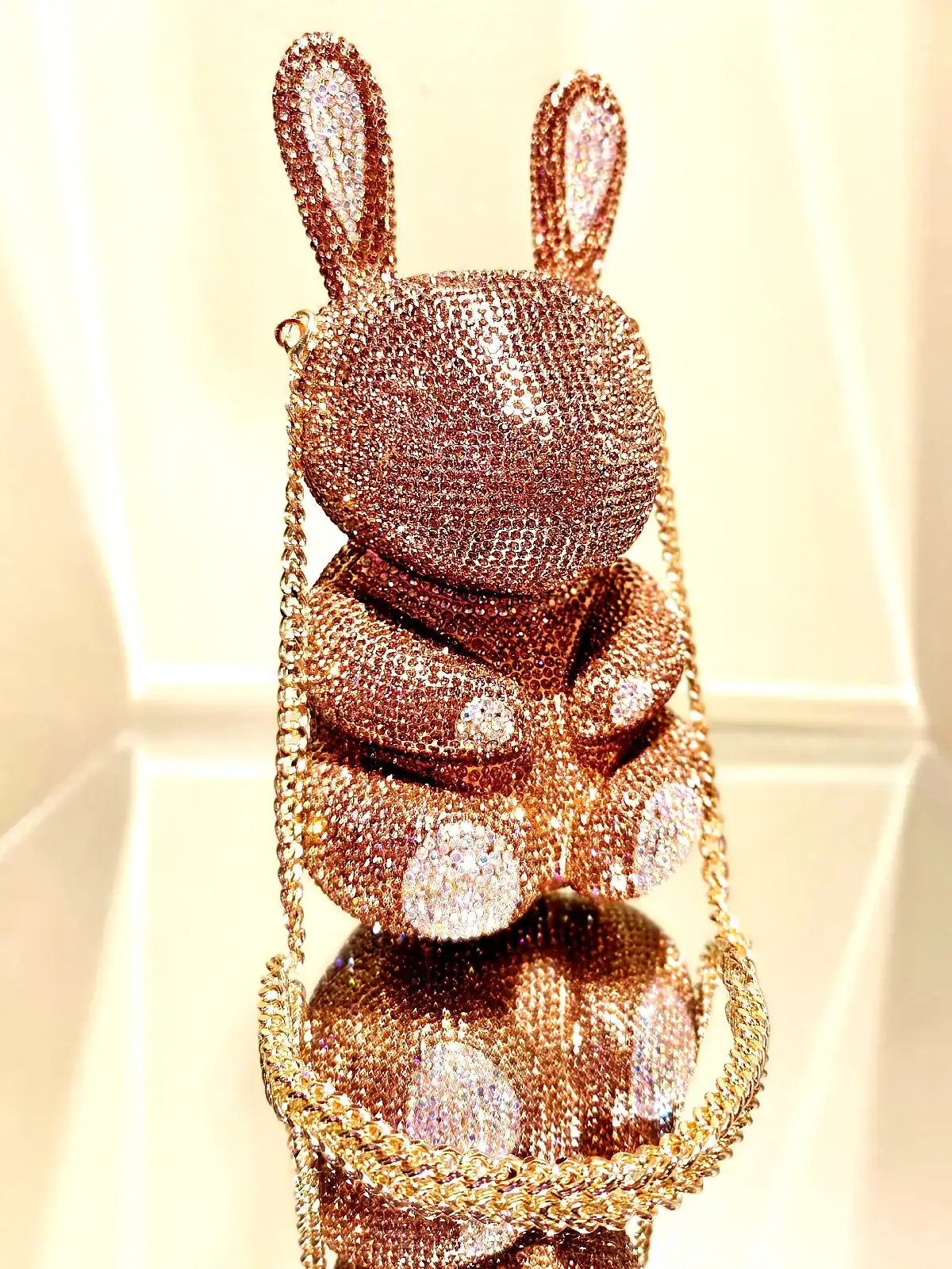 Similiclutch kanin guld med rem