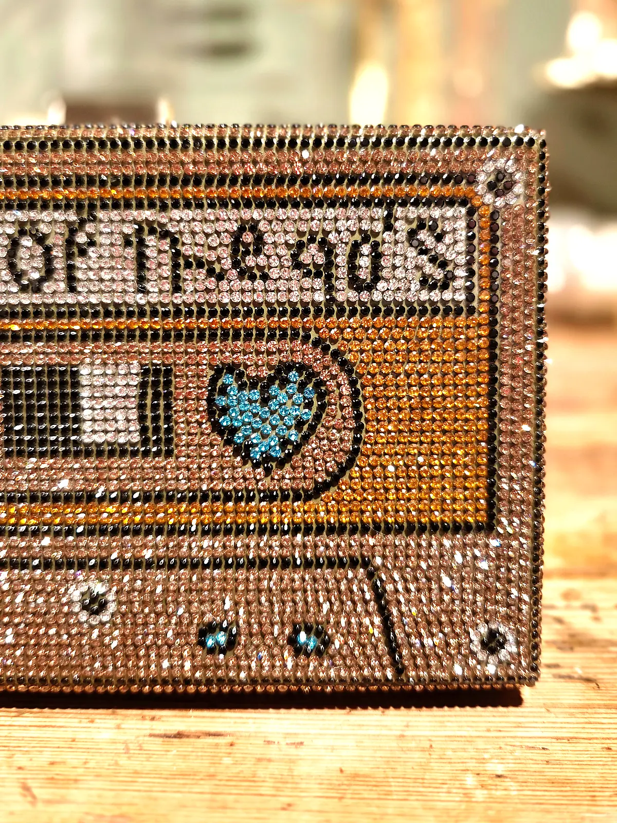 best of the 90s clutch rosegold - closeup