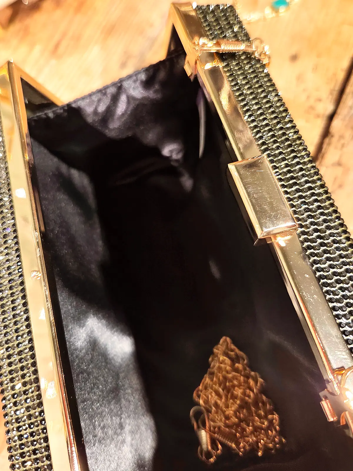 best of the 90s clutch gunmetal - foer