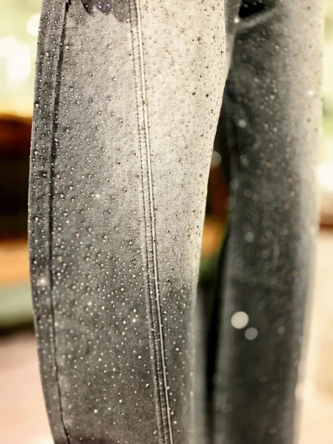 jeans med similisten close up