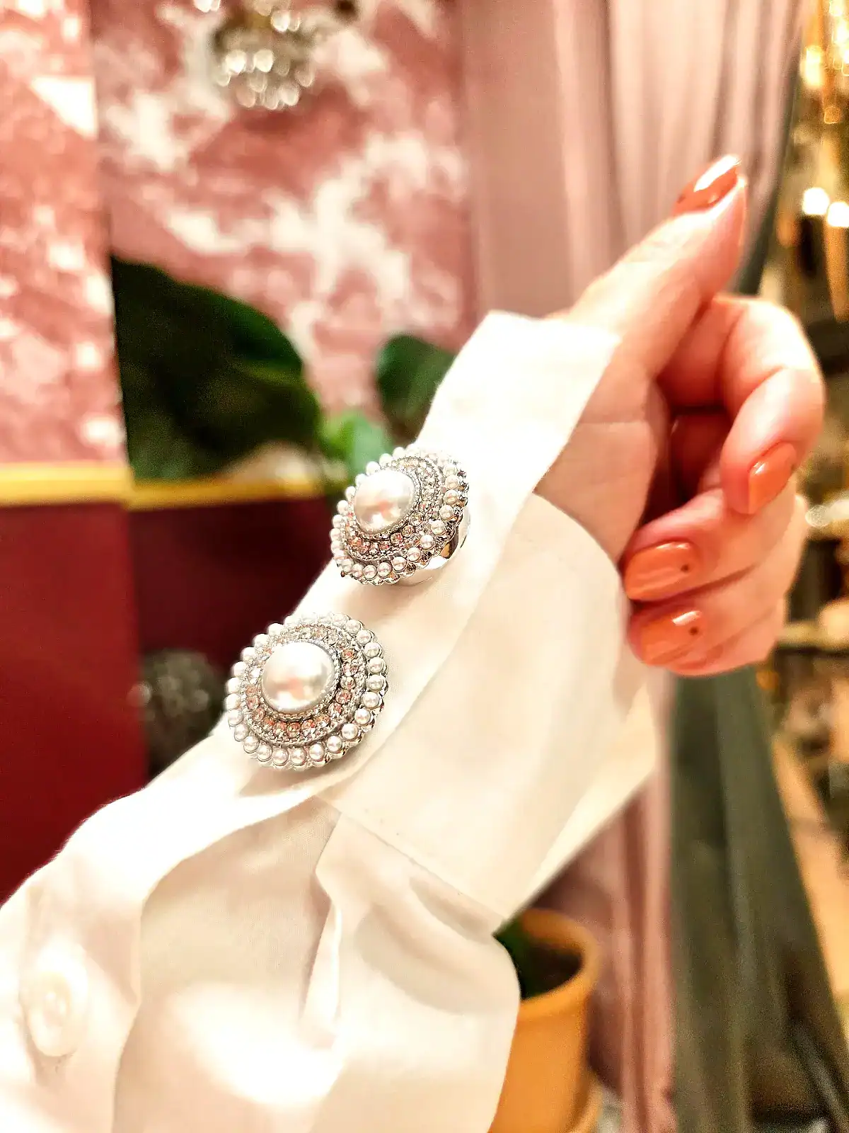 knappecovers sølv stor perle par på ærme