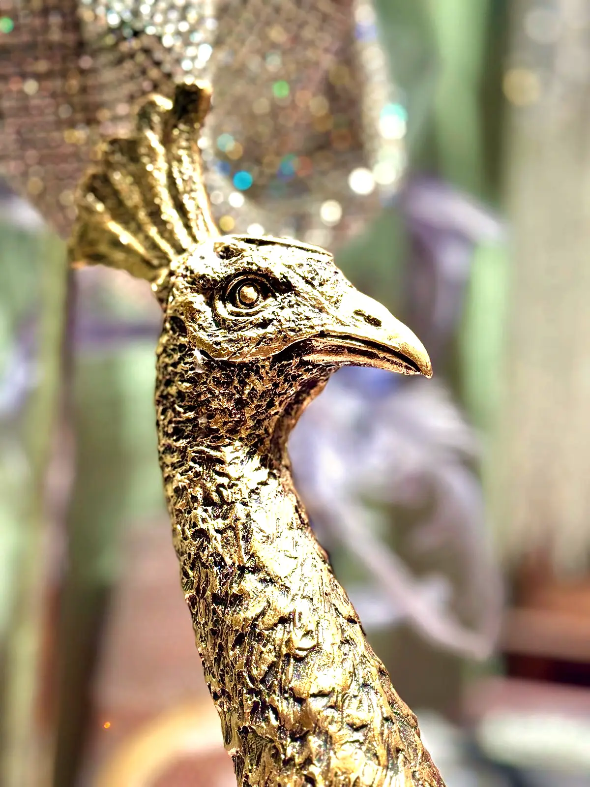 påfugle lysestage closeup