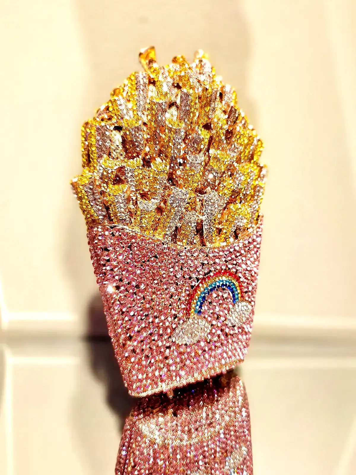 simili clutch med pomfritter lyserød - fra siden