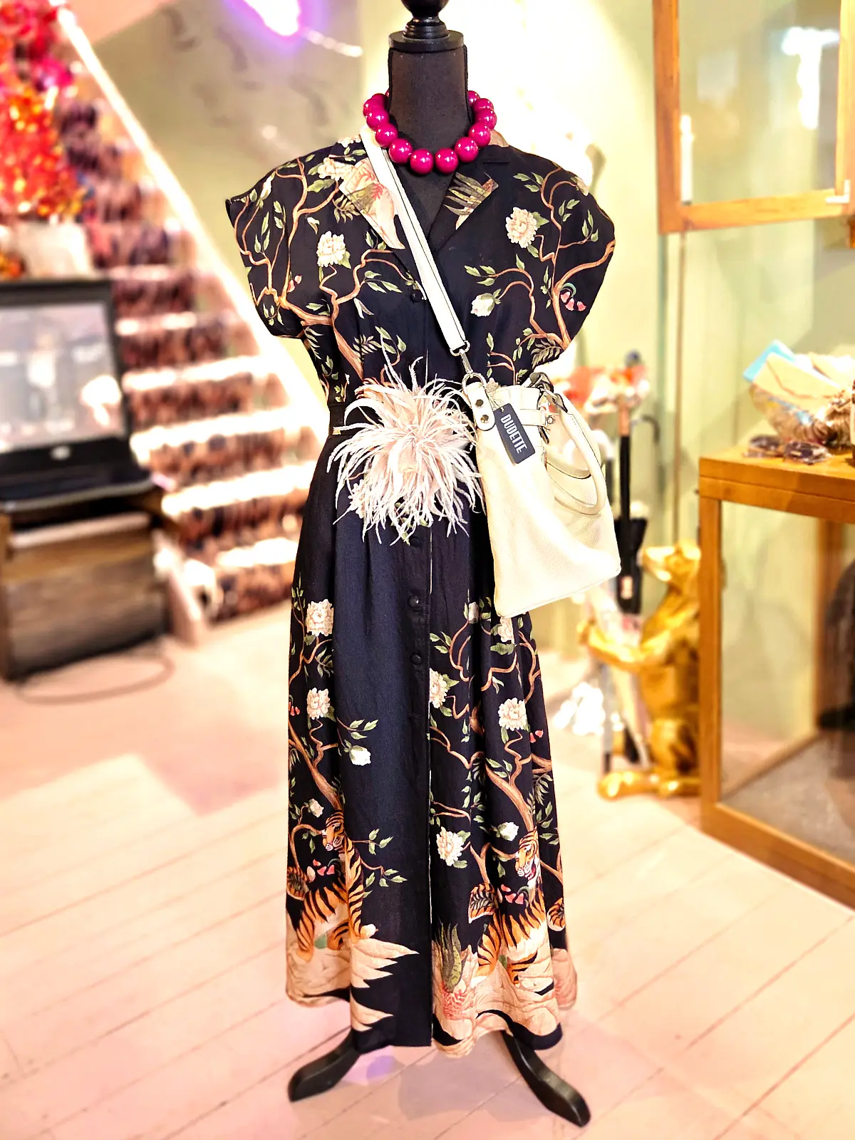 kjole med tigerprint blå - stylet