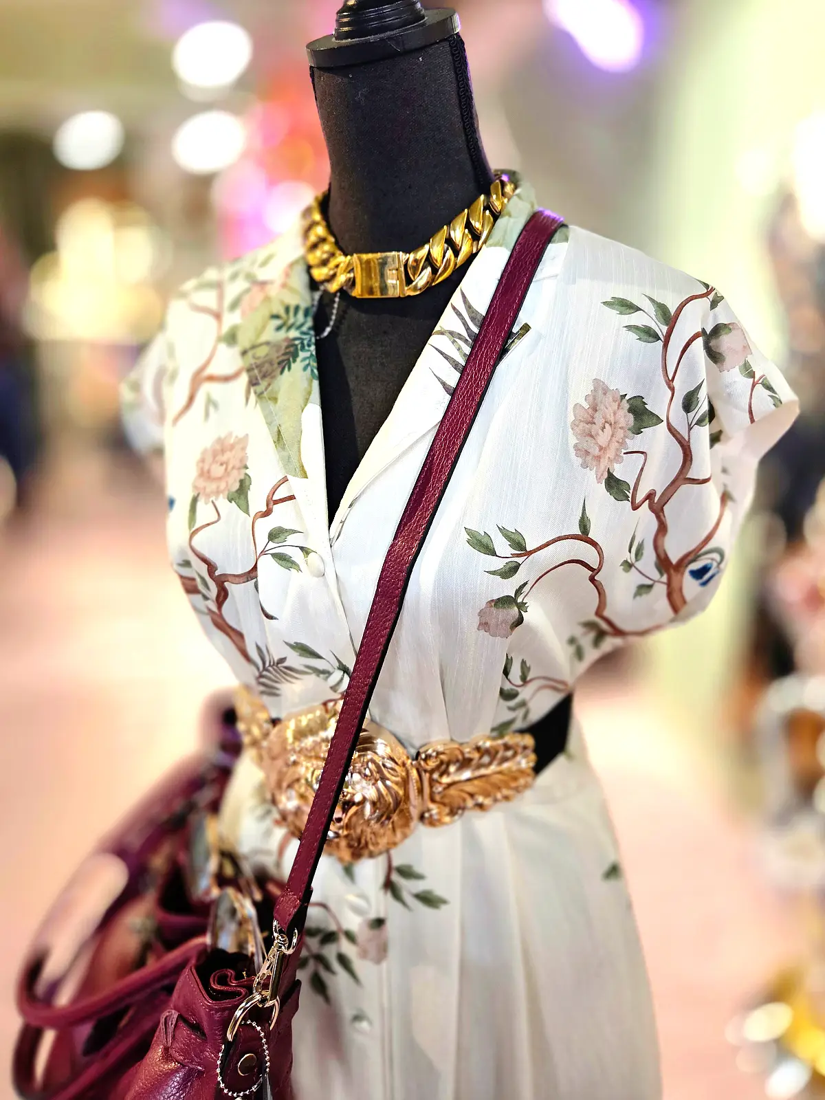 kjole med tigerprint hvid - stylet