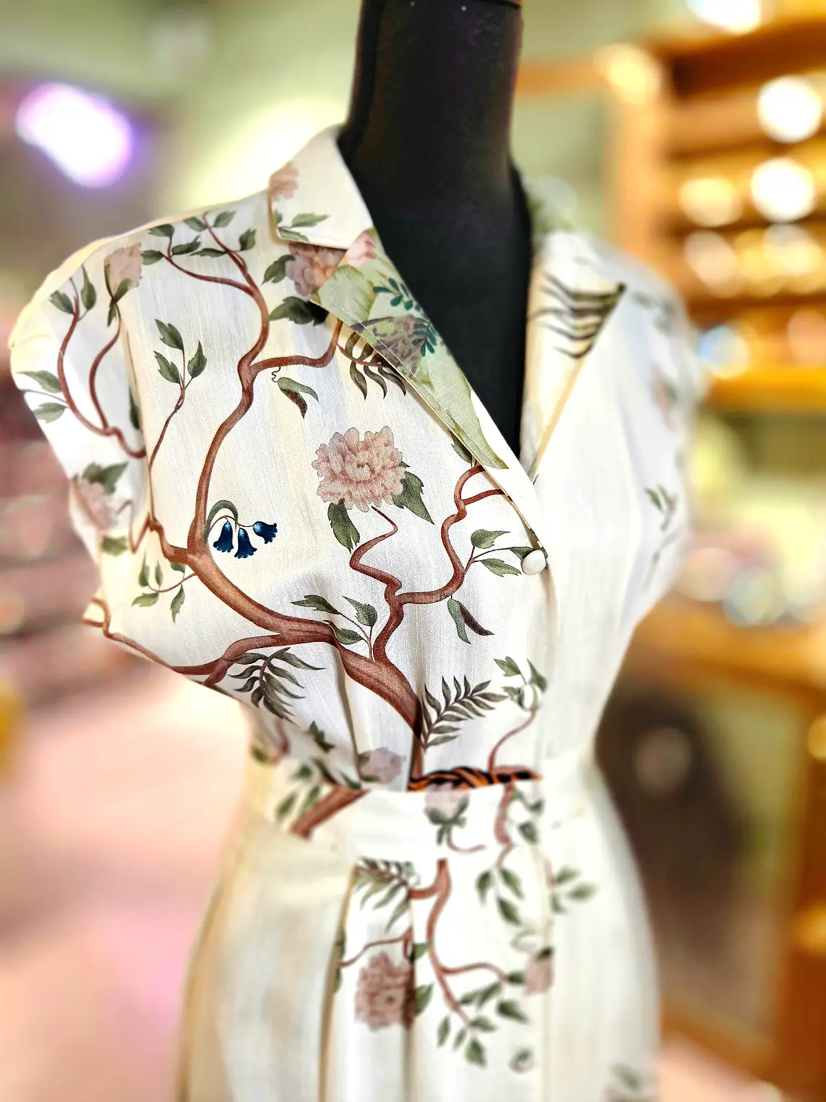 kjole med tigerprint hvid - top